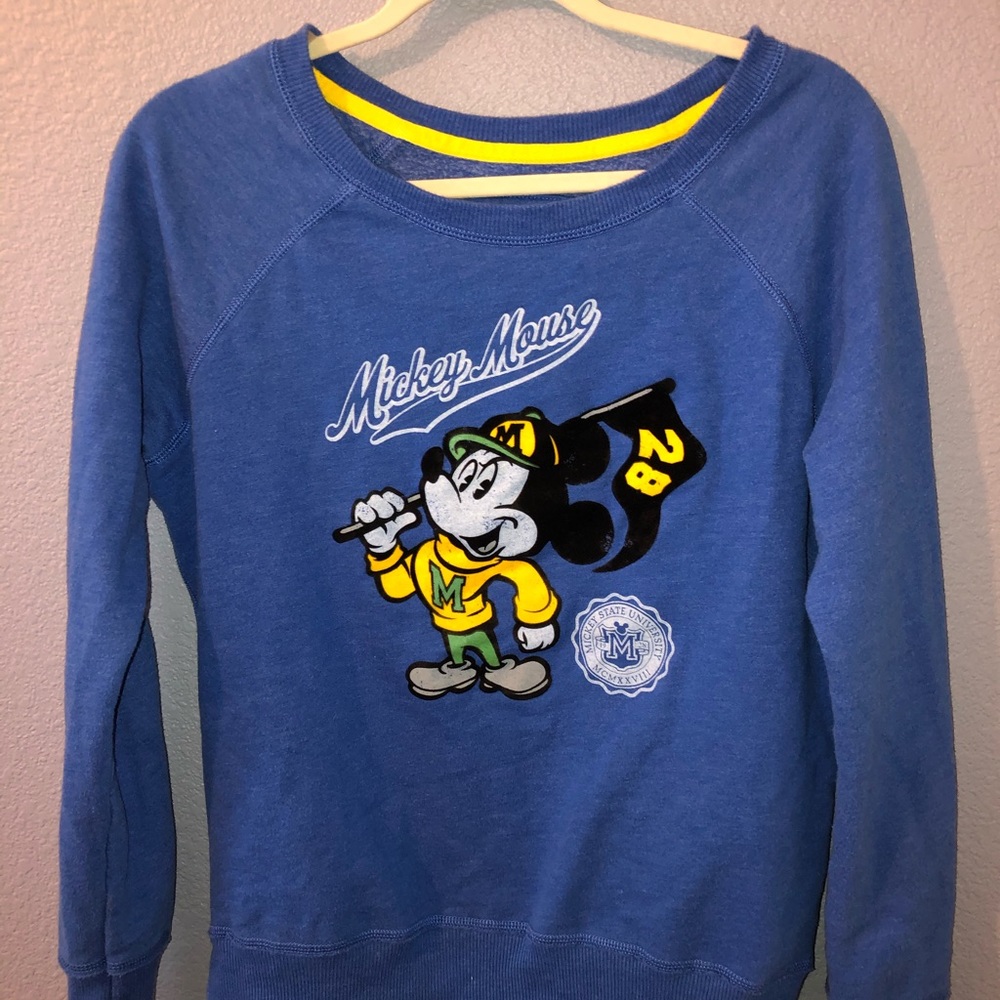 Vintage Mickey college Sweater!